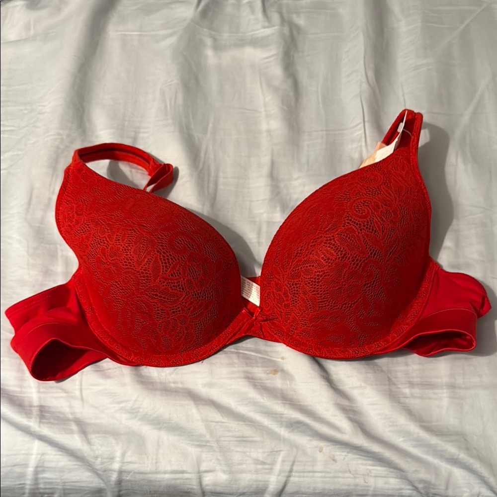 Cacique Red Underwire Bra with Molded Cups